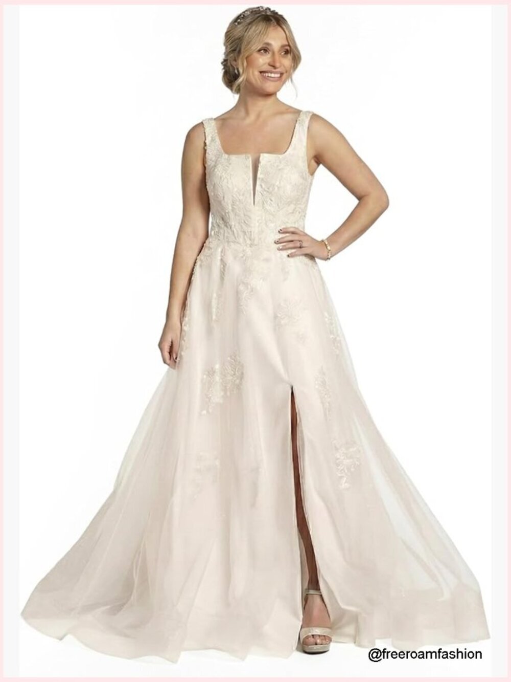 Square Neck Tulle Lace Ball Gown Wedding Dress with Train
